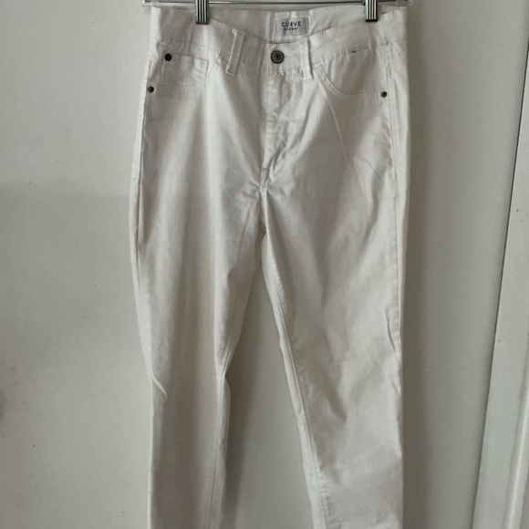 Curve Appeal White Jeans - Picture 1 of 4